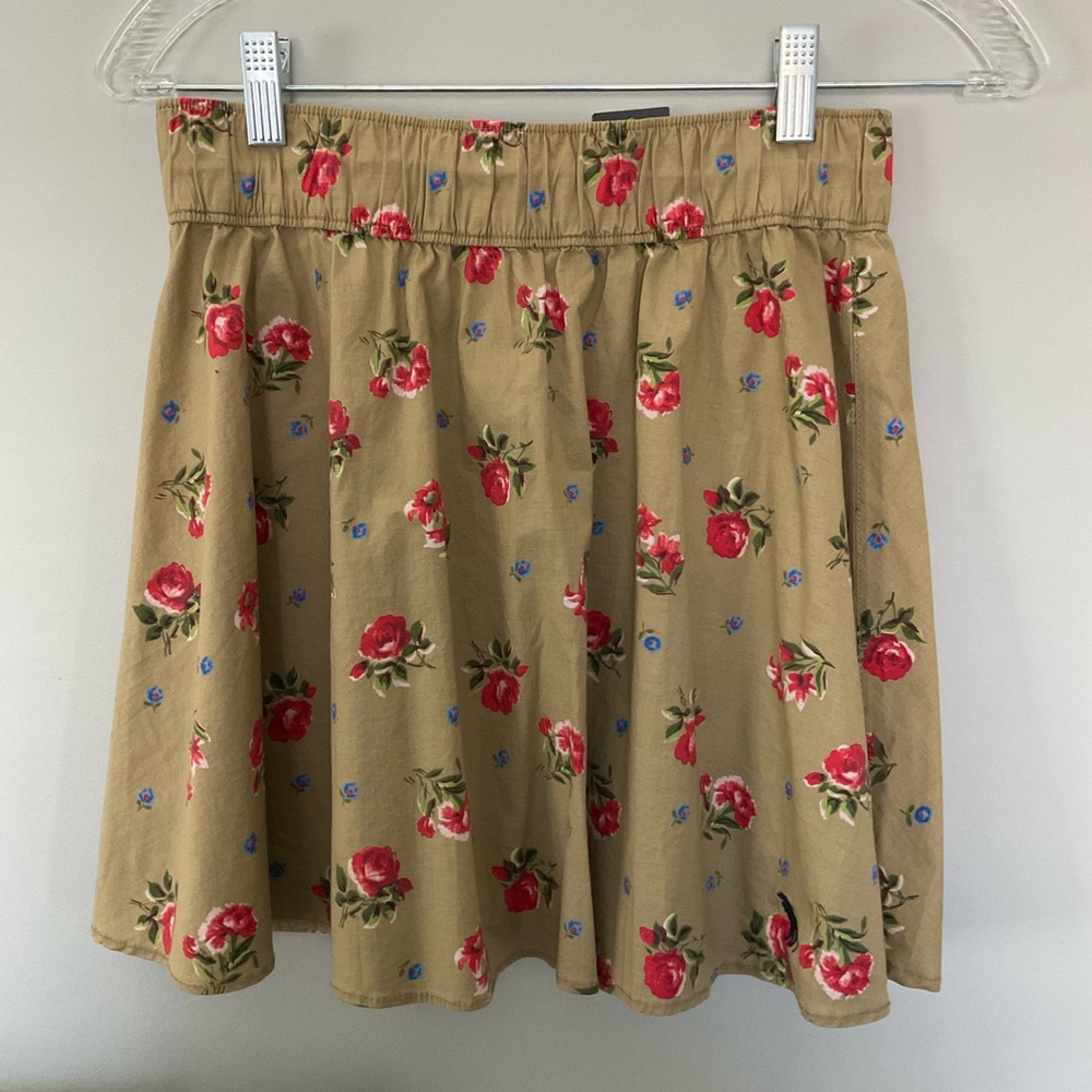A&F Skirt - NWT